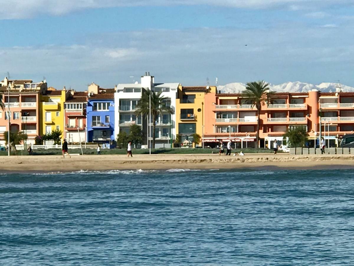 Edifici Valeria Apartment Empuriabrava Bagian luar foto