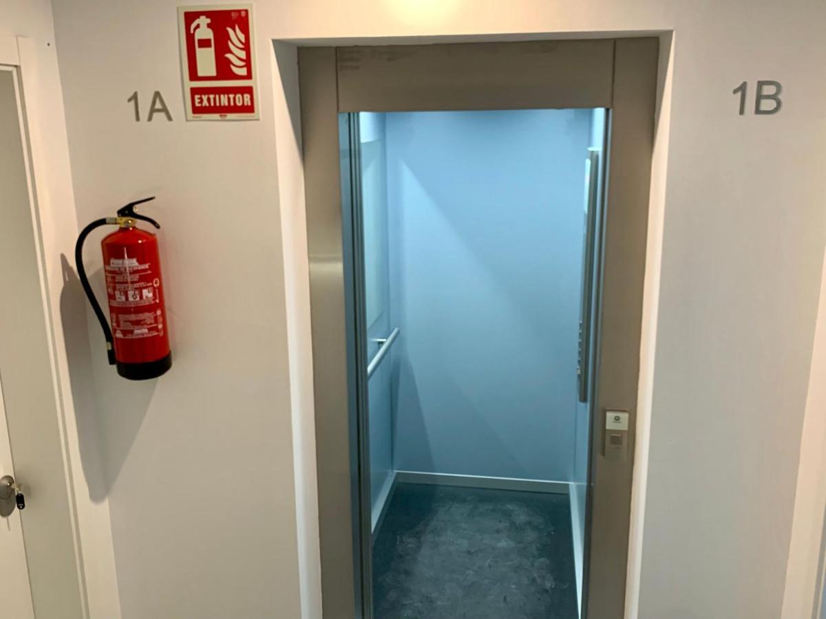 Edifici Valeria Apartment Empuriabrava Bagian luar foto